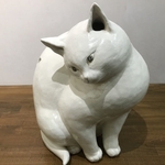 フォルムがアーティスティックな猫